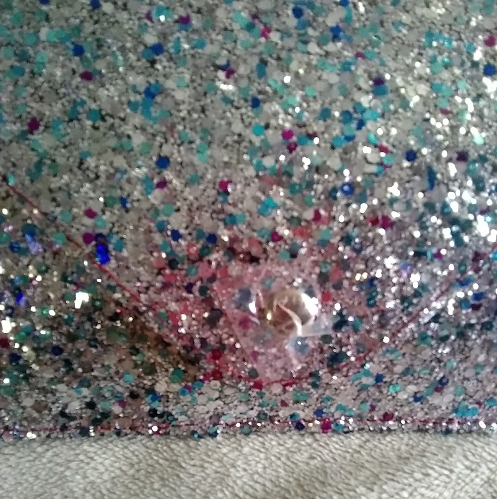 🌟Glitter Envelope Clutch 🌟 - Picture 6 of 6